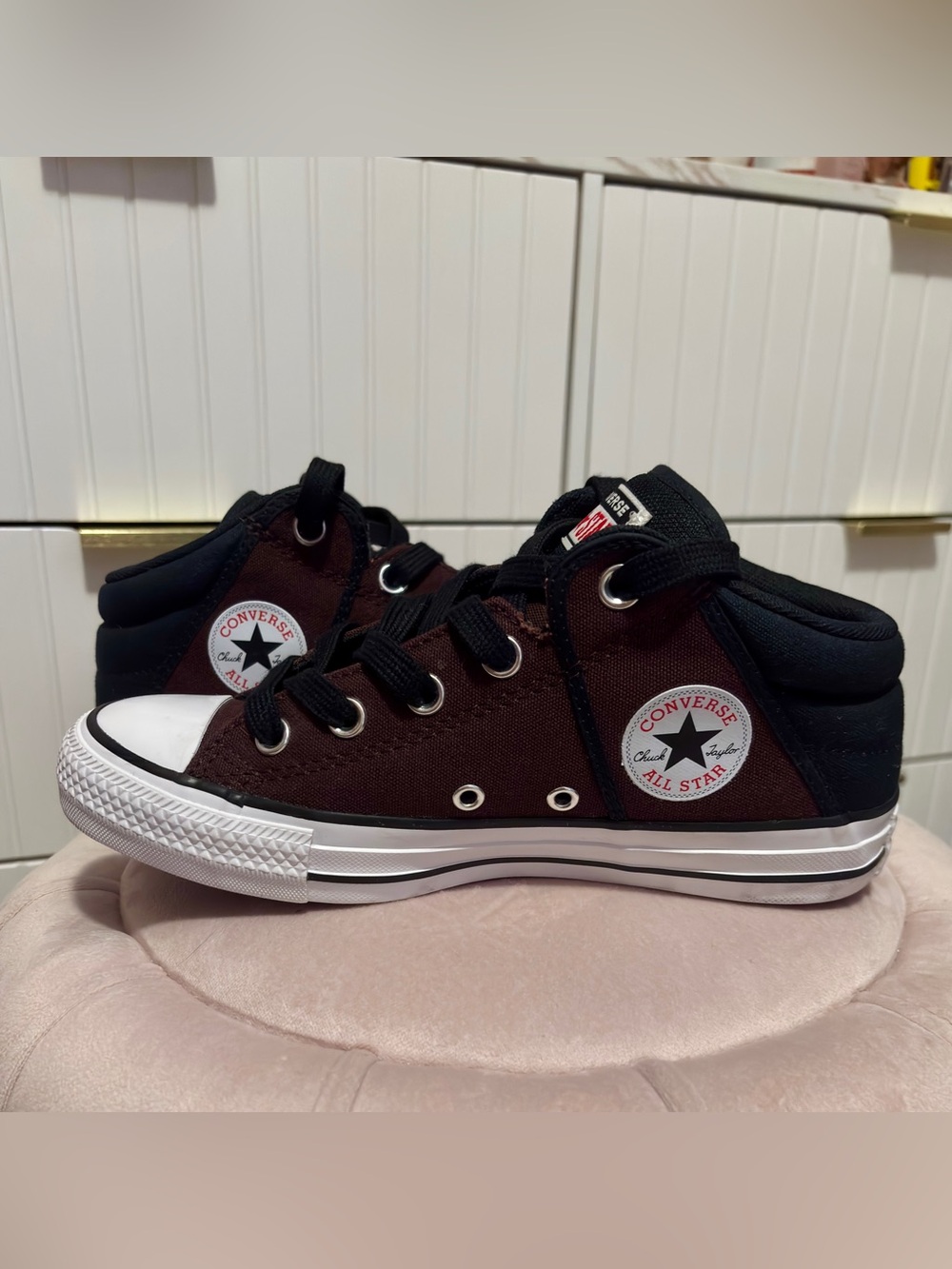 Converse All Star Axel Sneakers